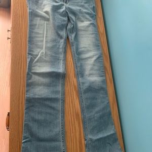 Hollister classic stretch low-rise boot jeans in medium wash size 13R
